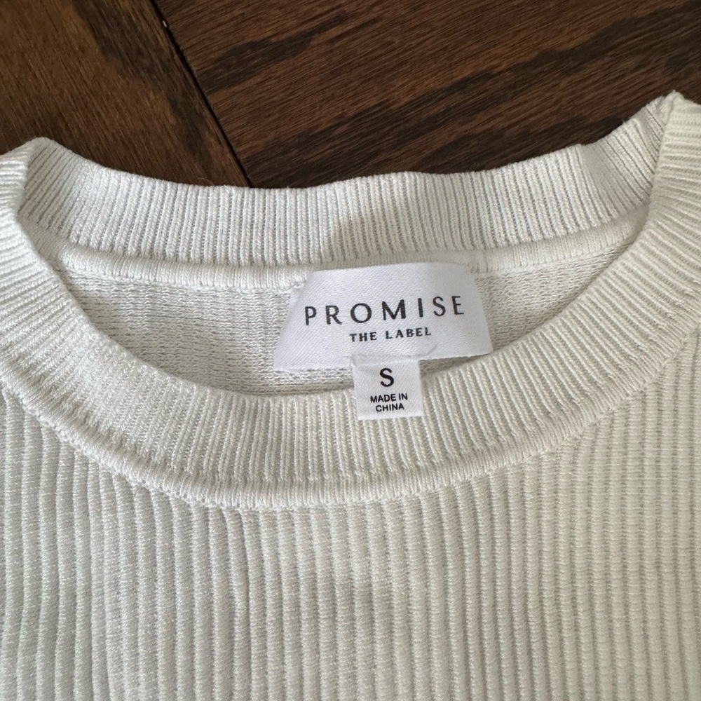 Promise Cream Ribbed Tank Top - Picture 2 of 2